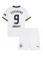 Otroške Nogometnih dresov Borussia Dortmund Serhou Guirassy #9 Tretji 2024-25 Kratki rokavi (+ hlače)